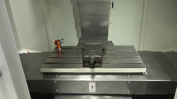 EX DEMO XYZ 710 VMC for sale