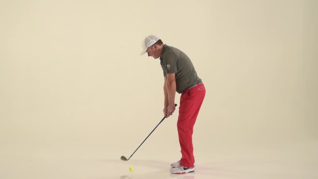 5-Minute Clinic: How To Flight Your Ball Around The Greens | Golf ...