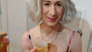 crossdresser Leah Greene was live Tuesday night chat