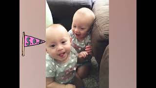 Best cute twins play happily together😍