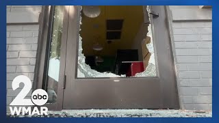 Restaurants on York Road burglarized in a smash-and-grab