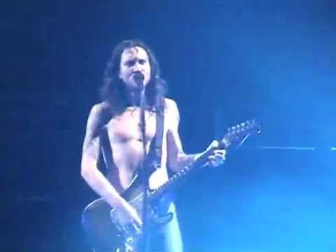 Red Hot Chili Peppers - For Emily, Wherever I May Find Her [Live, Prague - Czech Republic, 2006]
