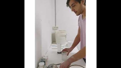 How to reclaim casting slip and measuring specific gravity.