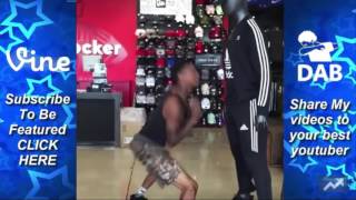 Weave challenge what are this dude doing LOL