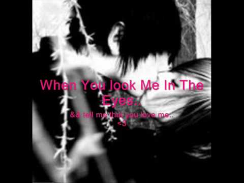 Jonas Brothers - When you look me in the eyes W/Lyrics on Screen