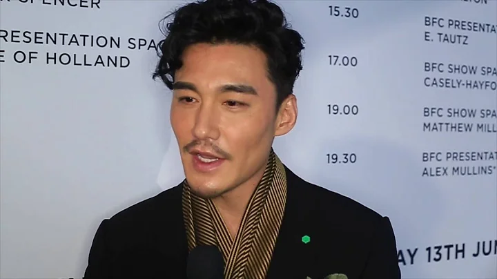 Hu Bing shares with GLAM his secret double sided j...