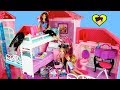 Barbie y Sus Hermanas de Vacaciones en Disney, Crucero y Campamento