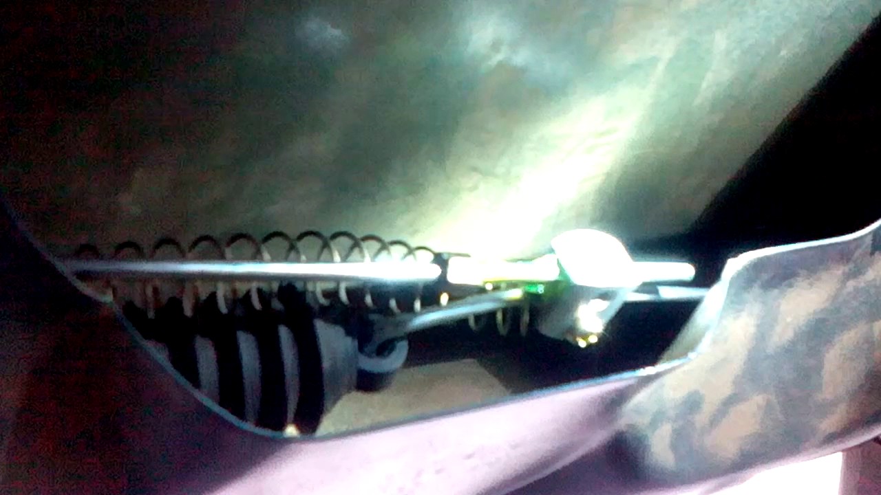 Открывание багажника карина е - YouTube