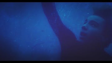 映画『あさがくるまえに』オープニングシーン - 奇跡的美しさ。話題のサーフィンシーンをノーカット独占公開 !