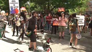 Climate activists arrested after attempting to shut down Citigroup headquarters