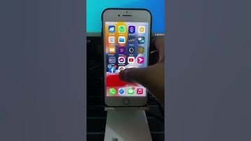 iOS 15.1 on iPhone 7