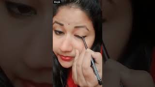 Girls When Putting On Eyeliner