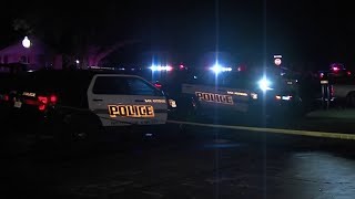 2 dead, 2 critically injured after they were gunned down leaving North Side bar