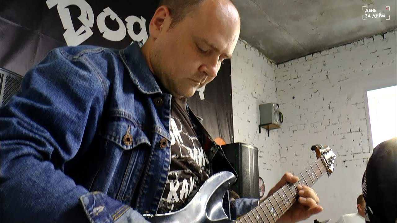 Местные рокеры почтили память Виктора Цоя трибьют концертом - YouTube