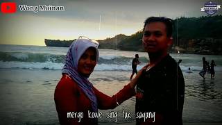 Story whatsapp pantai