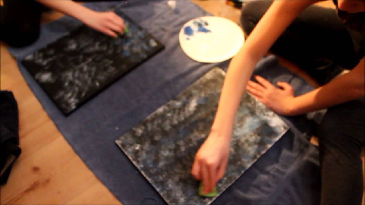 Faire un tableau avec crayons de cire + fond galaxy. - YouTube