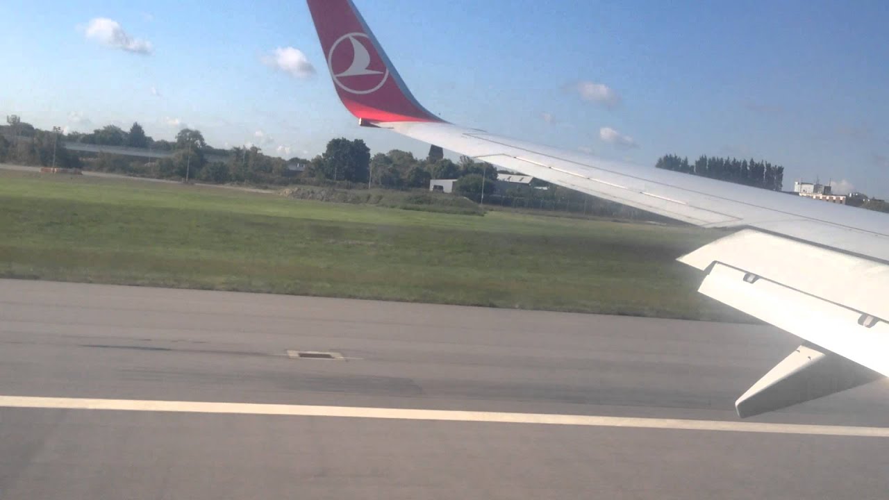 Turkish Airlines landing at Gatwick airport (beautifull uk) YouTube