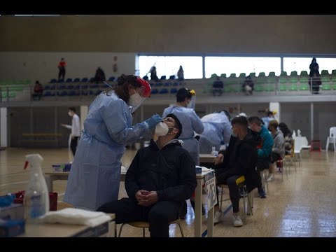 Segunda jornada del cribado masivo en el Campus de Ourense