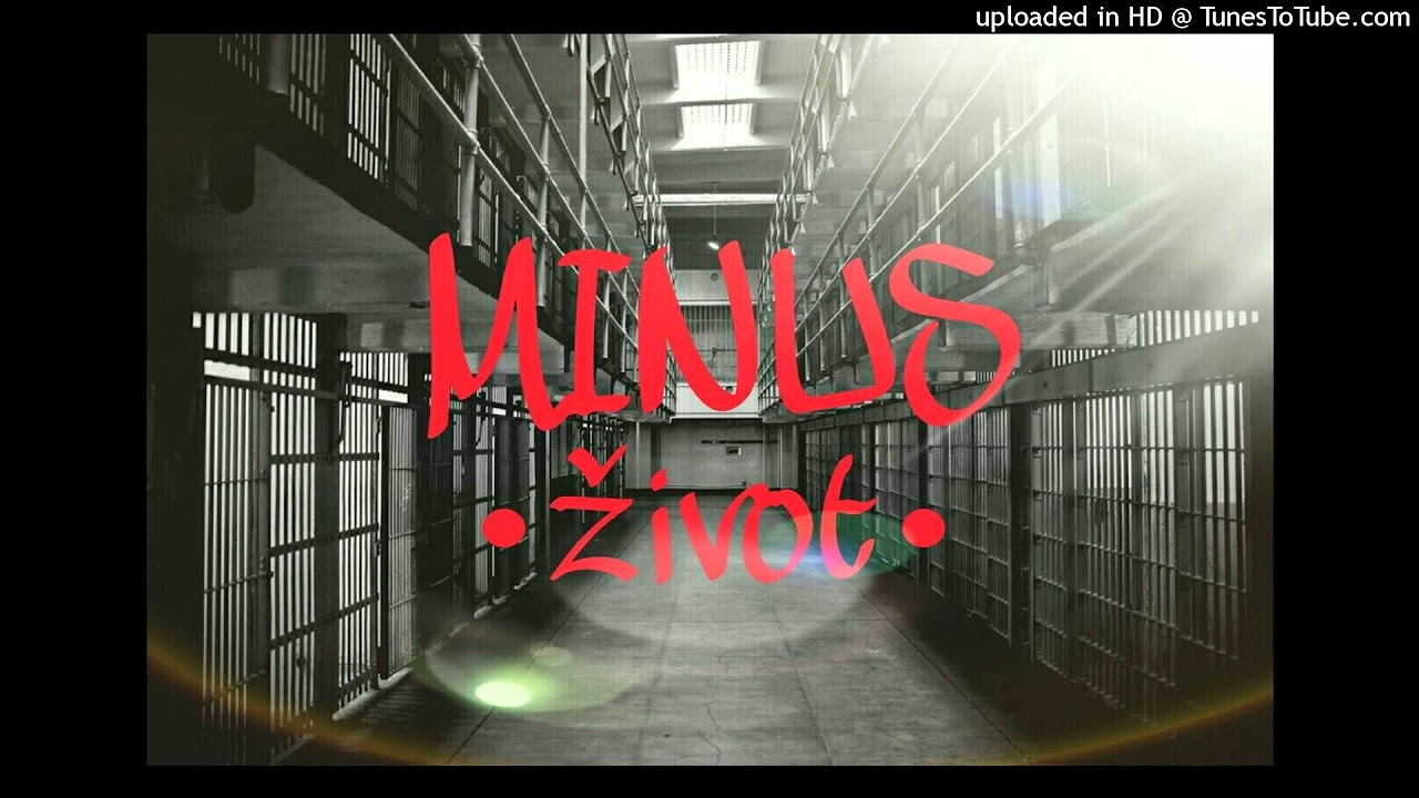 Minus - Život
