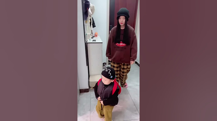 爸爸故意睡觉不盖被子，测试一下儿子的举动，没想到实在太暖心了#cute #baby #funny #comedy