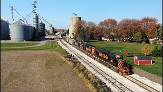 W&LE 7022 pulls Rock Island cars off the siding pacing the SD40 2 trio Carey Sub rock train