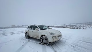 Snow drift Porsche Cayenne 4.8 S     #drifting #snow #drift #porsche #cayenne #gtsport