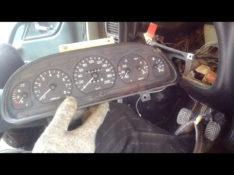Снятие рулевой колонки и панели приборов ГАЗ 31105
