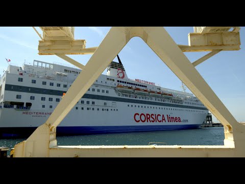 Marseille : un ferry transformé en hôtel flottant pour réfugiés ukrainiens
