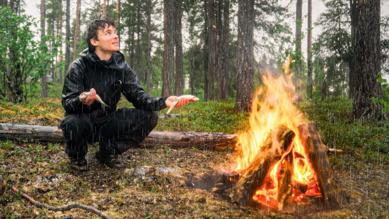 Caught in Heavy Rain |  7 Days in Sweden's Remotest Wilderness