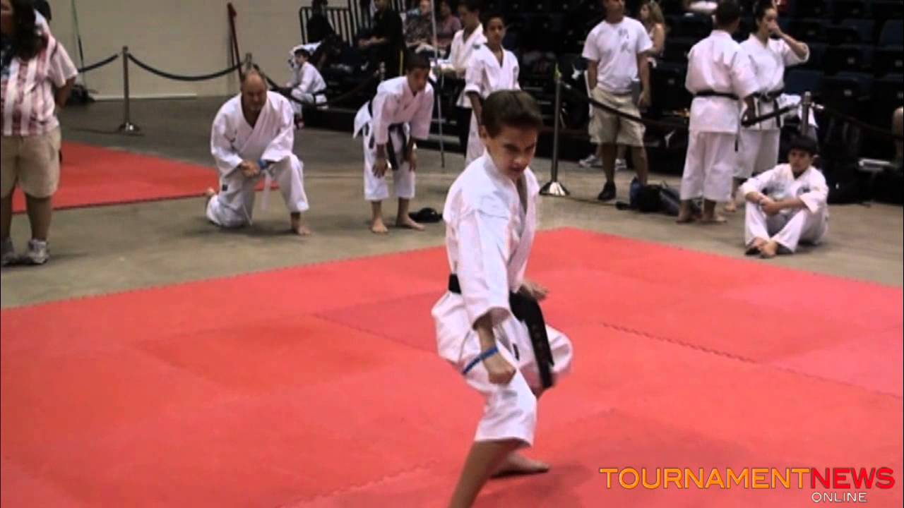Jacob Hunt Traditional Forms at Gator Nationals 2012 - YouTube