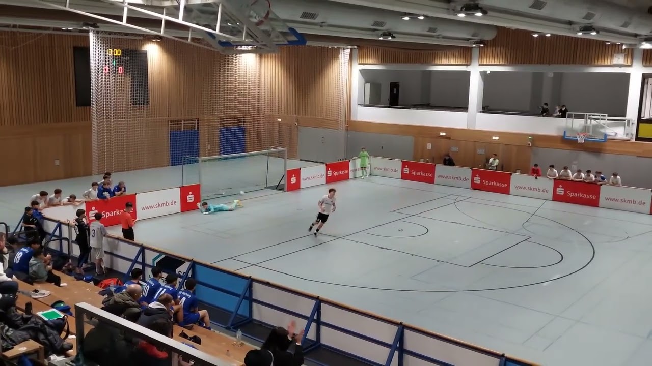 FV Biebrich U17 - Sportfreunde Siegen U16, Endstand 2:4 Neunmeterschießen