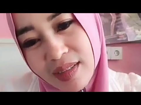 Zoom Hijab ketat Bunda Cantik [ Bibir s3ksi