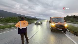 Kastamonu'da tekeri kopan otomobil refüje çarptı: 1 yaralı