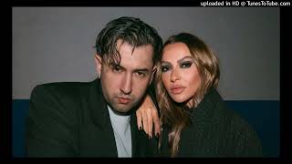 Hadise & Motive Küçük Bir Yol Red Bull Track Takeover BEAT