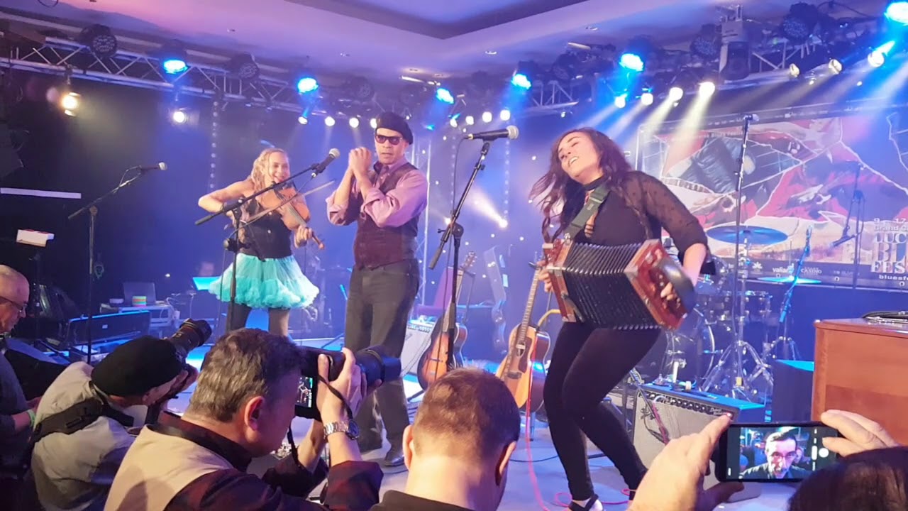 GUMBO, GRITS & GRAVY feat Guy Davis Anne Harris Marcella Siemen