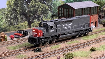 Adding sound and LED lights to an Athearn RTR SD40T-2 #modeltrains #esuloksound #hoscale #athearn