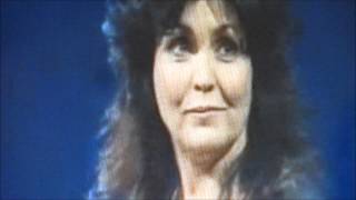 Charmaine Wilson - Spirit Medium