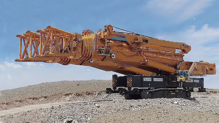 Crane Of The Day  Episode 10 |  XCMG XCC2000