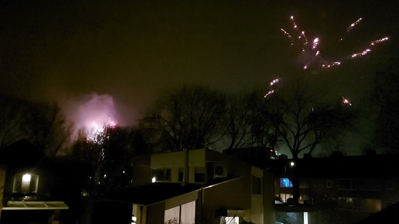 Vuurwerkshow in Eindhoven Oud&Nieuw 2021 2022 YouTube