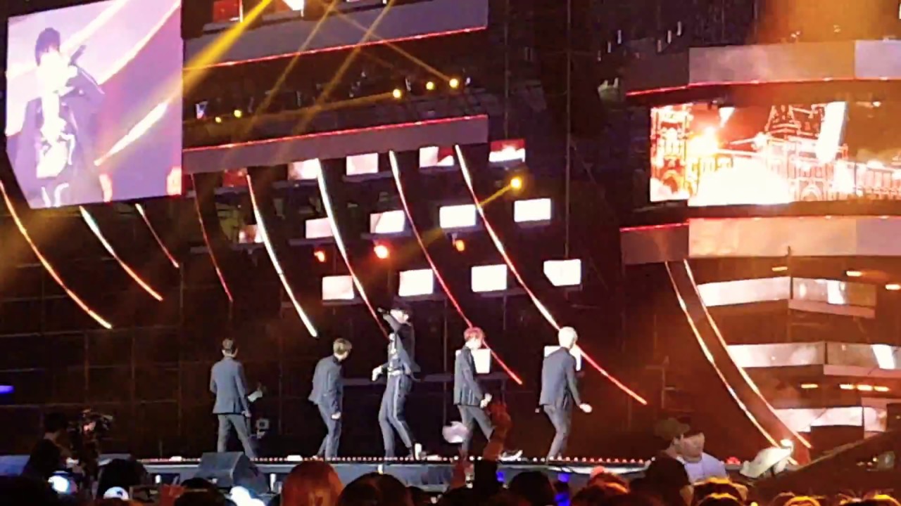 #젝스키스 #인기가요  케이팝 inkigayo 수퍼 콘서트 in 대전 직캠 젝스키스(feat옐로키스) 세 단어