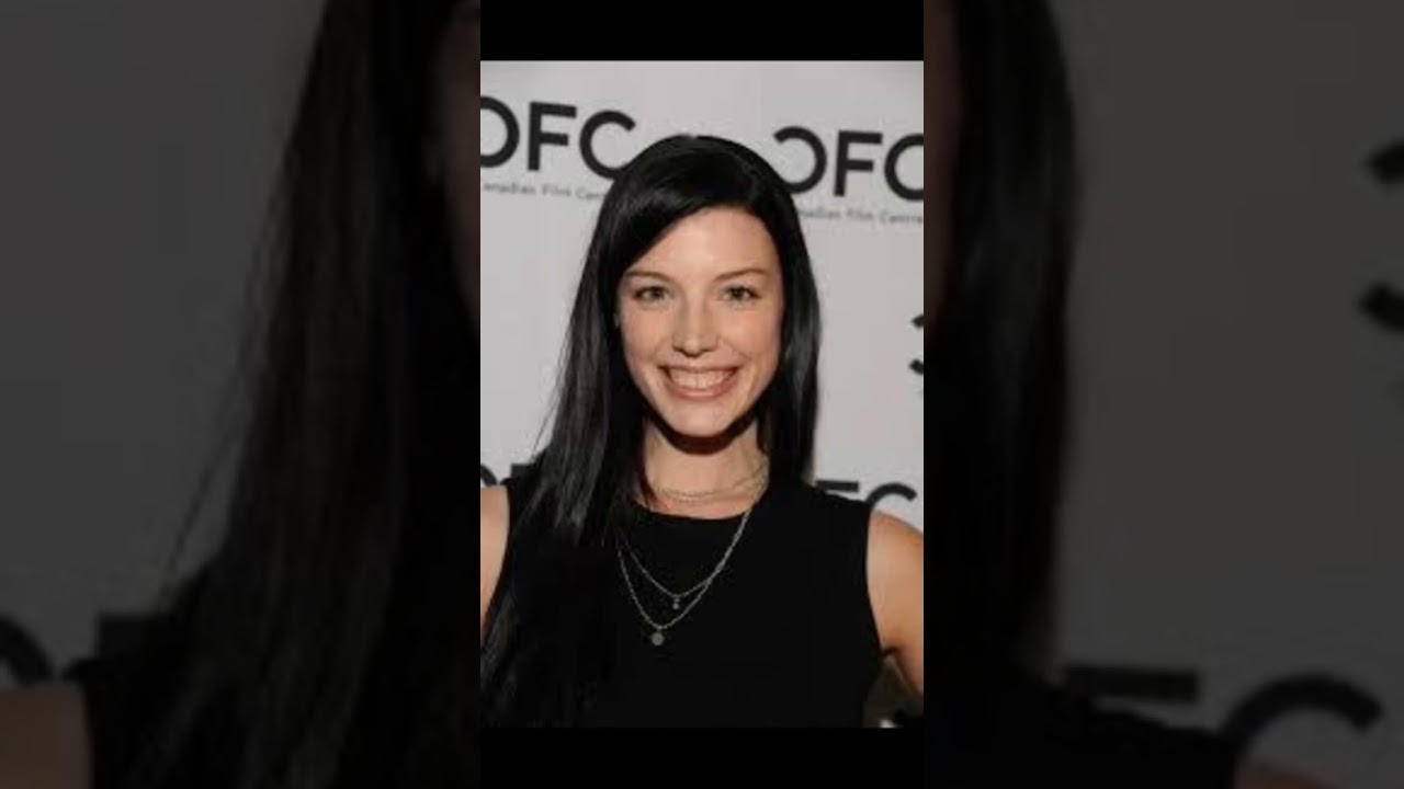 Anyone listening to "Jessica Pare"..??💕🤗🎶🎼🎵💕🤗 