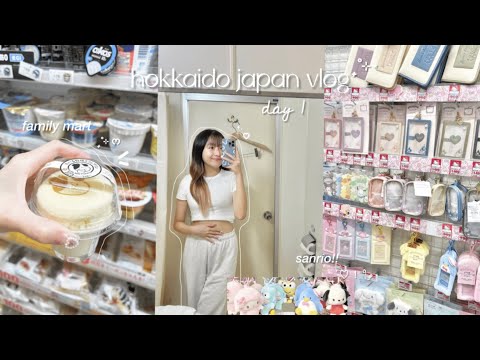 LANDED IN HOKKAIDO JAPAN!! 🇯🇵🛒 (day 1)  | shopping at family mart, don don donki, sanrio etc! ⋆𐙚₊˚⊹