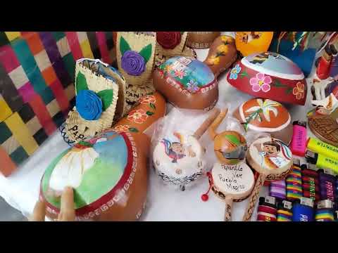 Visitando El Mercado Artesanal En Papantla De Olarte, Veracruz.