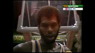 Kareem Abdul-Jabbar Wins the Game with Sky Hook (1979)
