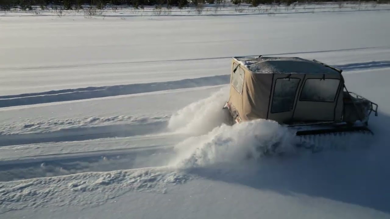 8×8 покатушки в заснеженных  полях