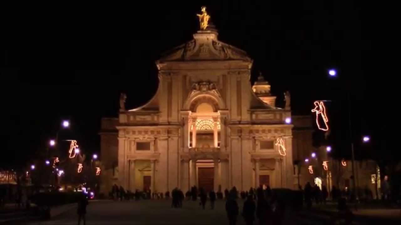 Campane della Basilica di S.M. degli Angeli di Assisi (PG) (04) - Ripresa Notturna, v.282