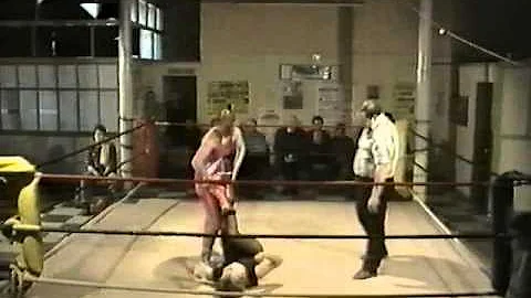 Jodie Lee vs Julie Fielding