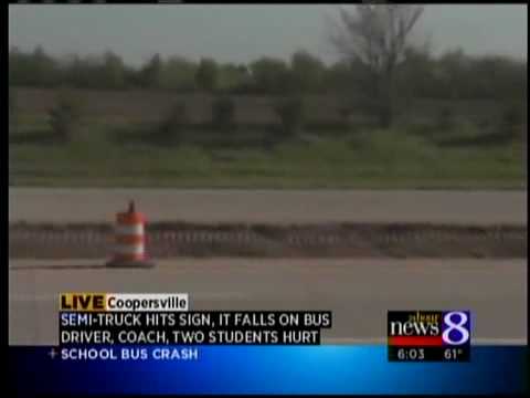 4 from Mona Shores hurt in bus accident