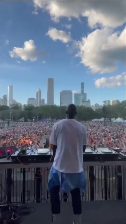 Black Coffee live in Chicago