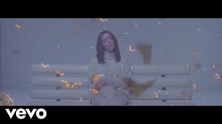 Billie Eilish - Halley's Comet (Music Video)